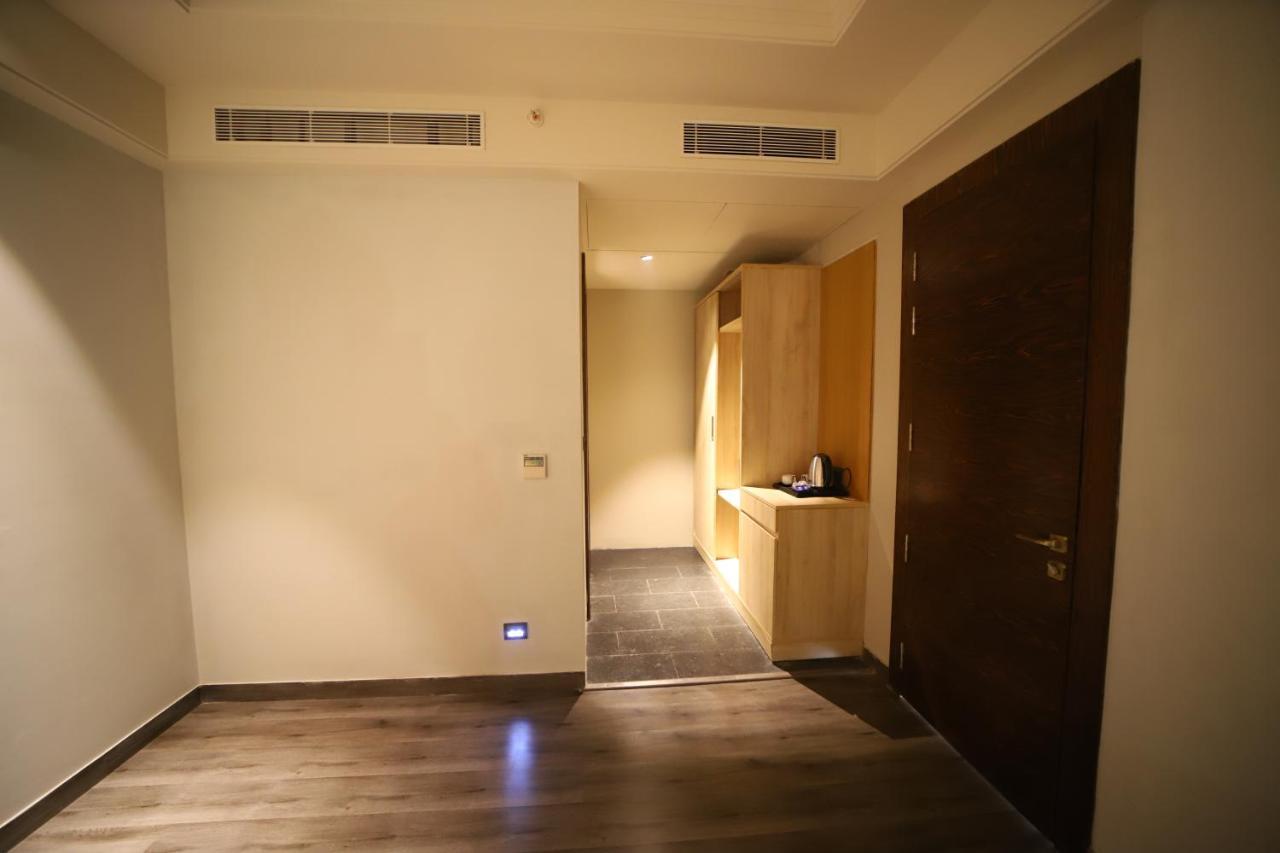 Hotel Abha Grand Aligarh Exterior photo