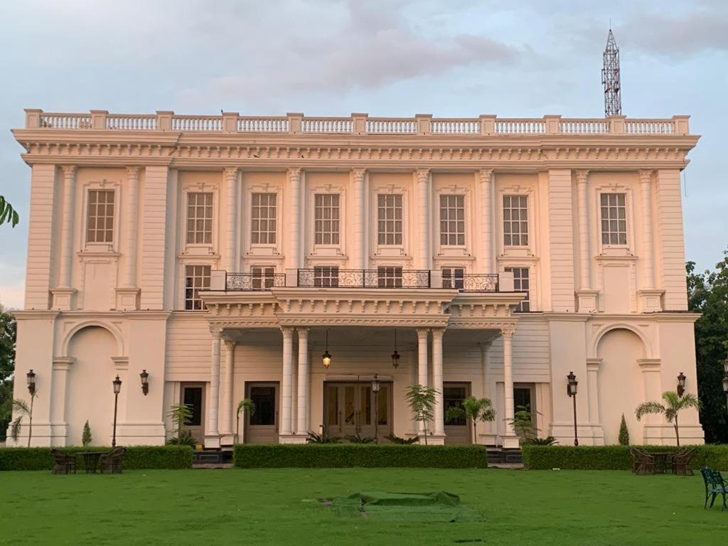 Hotel Abha Grand Aligarh Exterior photo